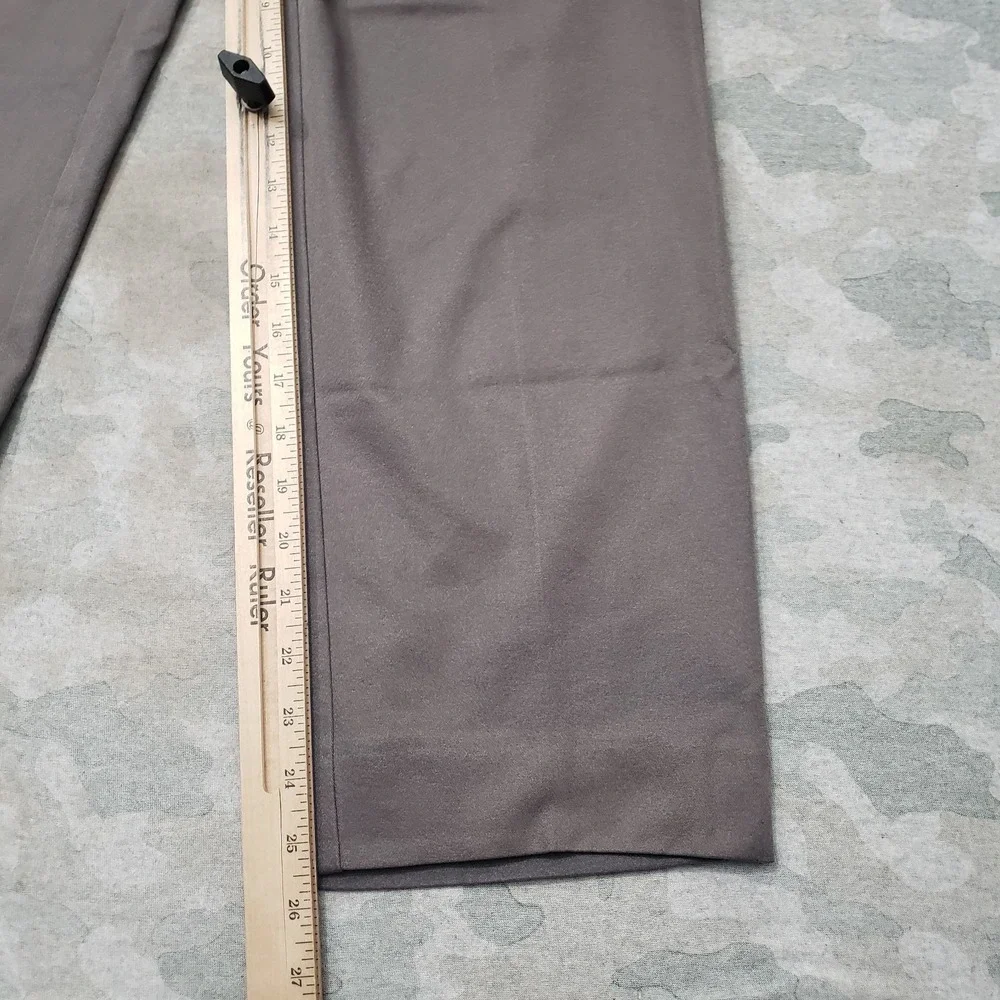 FJ Footjoy Pants Mens 33x30 Gray Pockets Straight Leg Golf Outdoors Sport